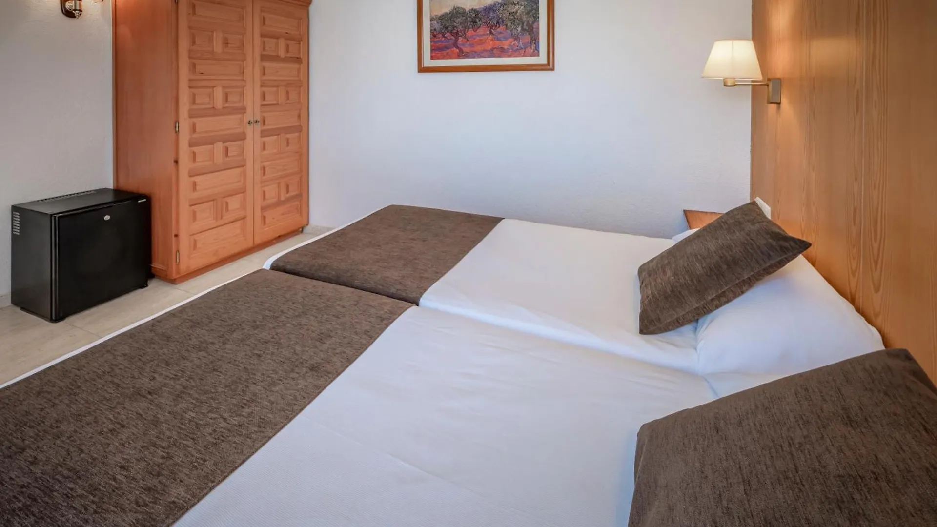 Hotel Ght Neptuno-Tossa & Venus Spa Tossa de Mar 3*,  Spain
