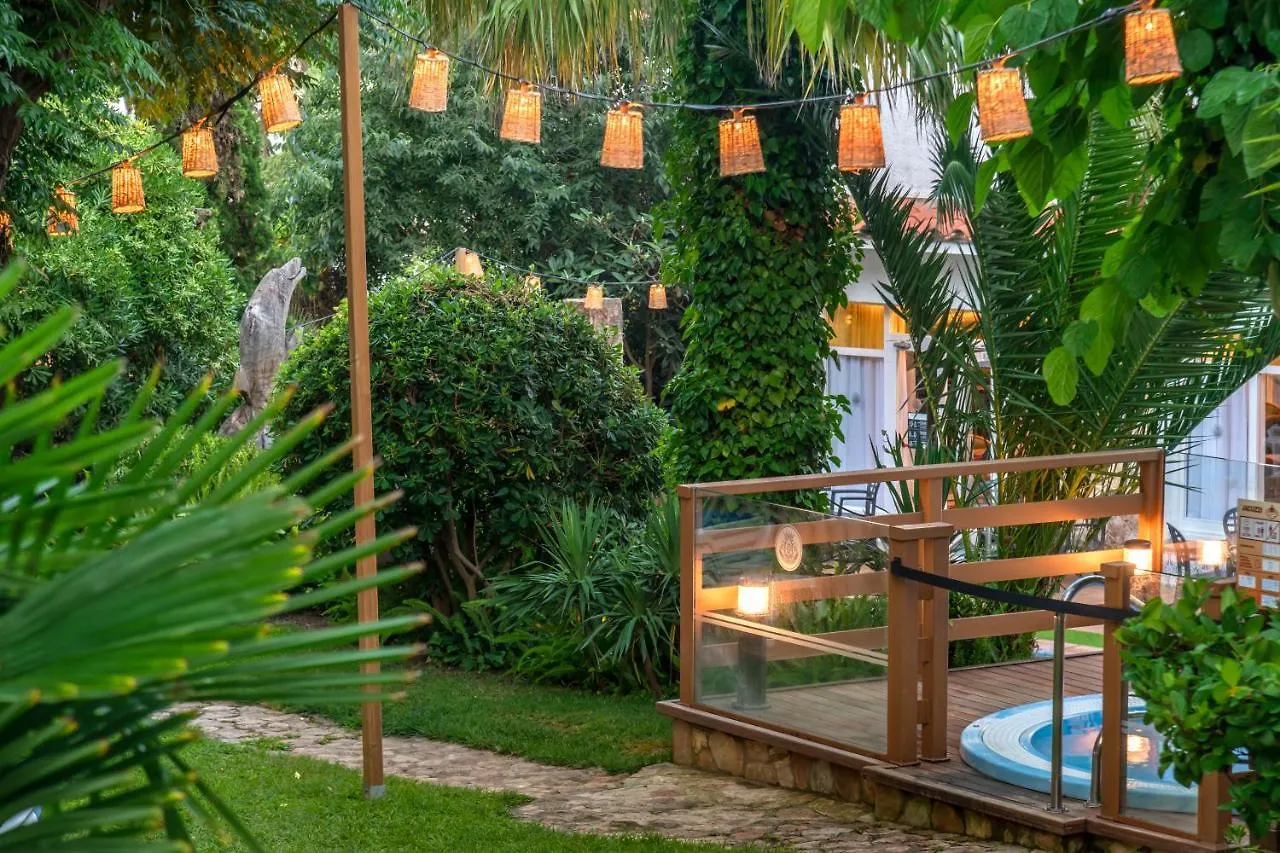 Hotel Ght Neptuno-Tossa & Venus Spa توسا ذي مار 3*,
