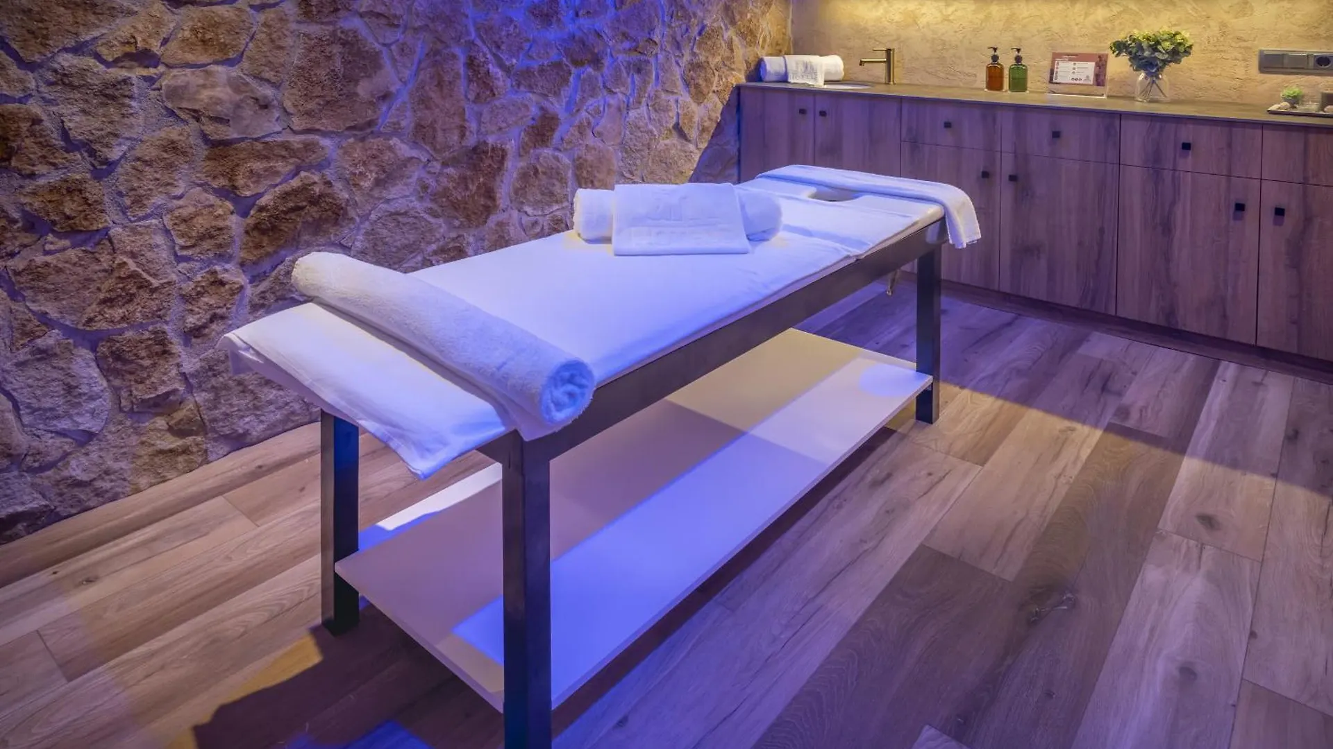 Hotel Ght Neptuno-Tossa & Venus Spa توسا ذي مار 3*,